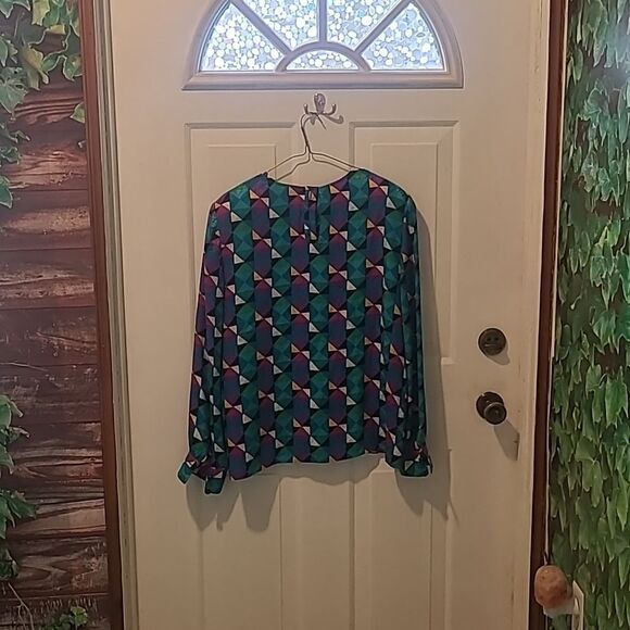 Ladies Size 10 Multi-colored Adrianna Papell Silk Blouse - Picture 2 of 5